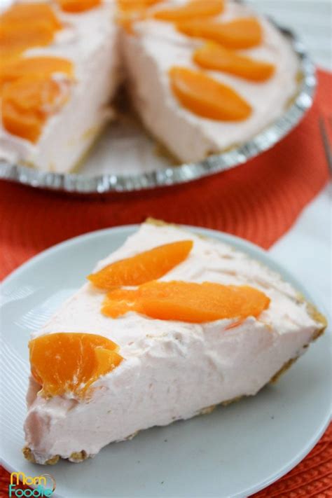 Easy Peach Pie Recipe | No Bake Yogurt Jello Peach Pie