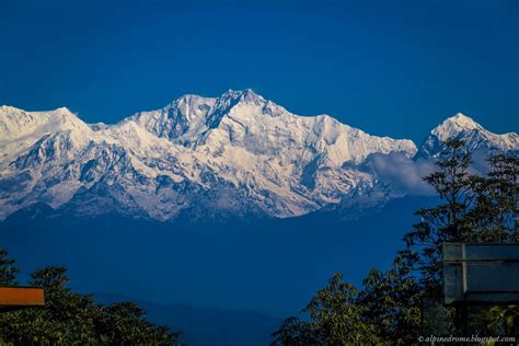 Alpinedrome Kanchenjunga A Dummys Guide To Mother Of All Traverses