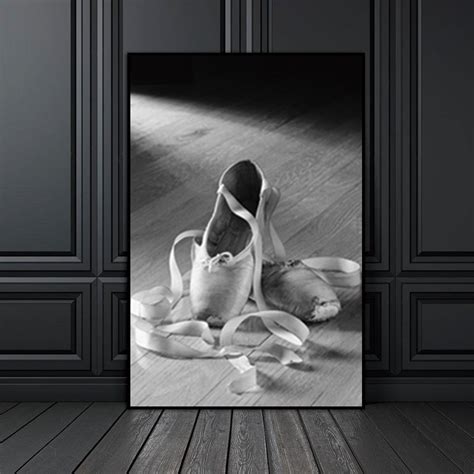 Buy Wall Pictures Woman Dancing Shoes Nordic Abstract