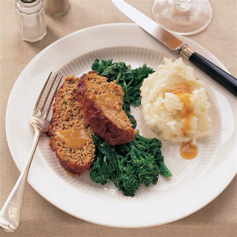 Internal temperature should be 170 degrees. How Long To Cook A Meatloaf At 400 / How Long Do I Cook ...