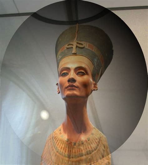 Nefertiti Junglekey Fr Image 200