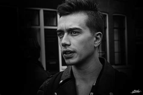 Enrico sangiuliano, angerfist, wildstylez, paula temple, falscher hase, kobosil, robin schulz, klangkuenstler, reinier zonneveld, lexer, headhunterz, younotus, under black helmet. Headhunterz Wallpapers - Wallpaper Cave