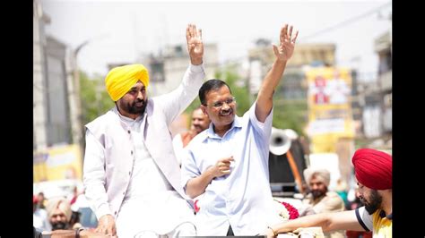 Jalandhar Bypoll Campaign Kejriwal Mann Hold 4 Roadshows In A Day