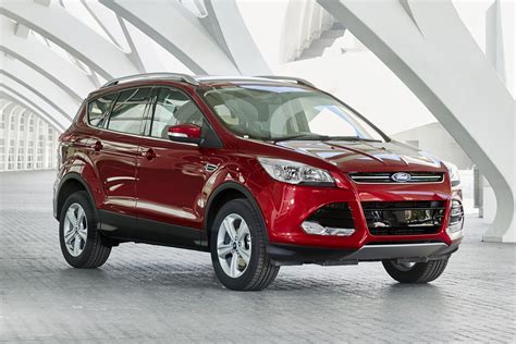 Ford Kuga Suv Pictures Carbuyer