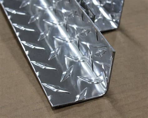 2 In Inside Corner Guard Aluminum Diamond Plate Trim Tread Ware