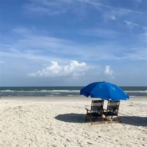 Us airways currently offers 8 arriving flights from charlotte, nc and 9 flights this international airport is conveniently located near hilton head on the south carolina state line. Hilton Head Beach Guide: What You Need to Know in 2020 ...