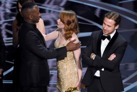 Ryan Gosling Oscars Meme After Whispering To A Woman On Stage Metro News