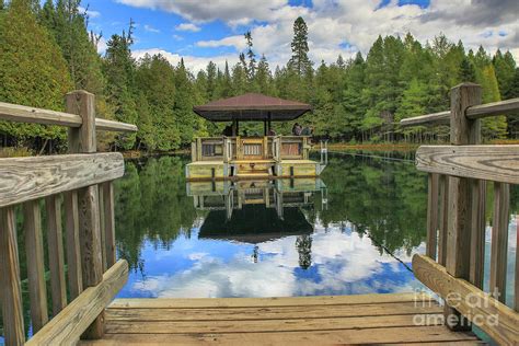 Kitch Iti Kipi Springs Manistique Michigan Photograph By Norris