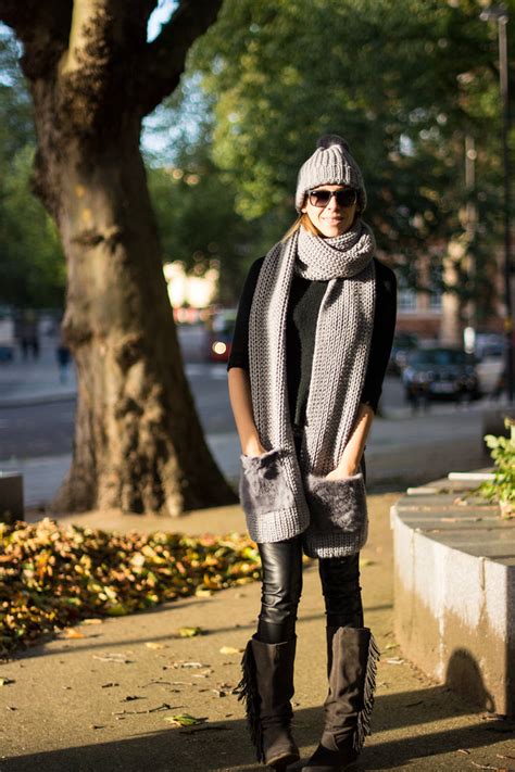 Houndstooth scarf is rated 4.9 out of 5 by 25. May Barea - Kurt Geiger Hat, Kurt Geiger Scarf - POCKET ...