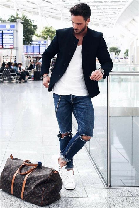7 Coolest Airport Looks For Guys Airport Outfit Ideas For Men