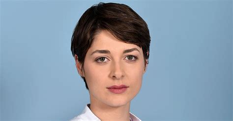 In aller freundschaft die jungen ärzte mediathek darsteller. Katharina Nesytowa - In aller Freundschaft - Die jungen ...