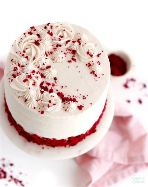 H Ng D N How To Decorate A Red Velvet Cake V I Nh Ng Chi C B Nh M N M Ng