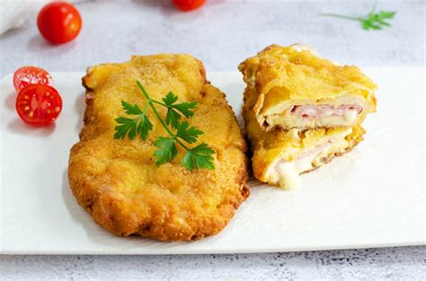 Pechugas de pollo rellenas de jamón y queso plato casero y fácil para
