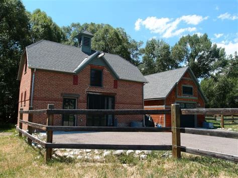 They're the perfect size for small groups and families (with sleeping accommodations for up to six people) or even for a romantic mountain retreat for two. Moonstone Retreat Cottage - Cabins for Rent in Salida ...