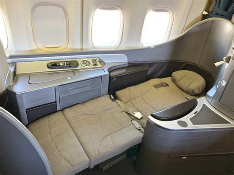 United Airlines St Class Seating