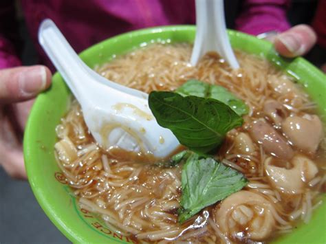 Ay Chung Flour Rice Noodle Xi Men Ting Taiwan Food 2 Buzz