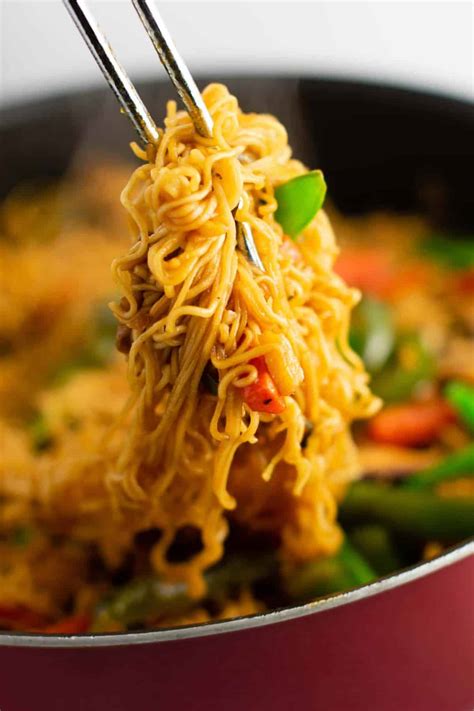 Easy Ramen Noodle Stir Fry Recipe Build Your Bite