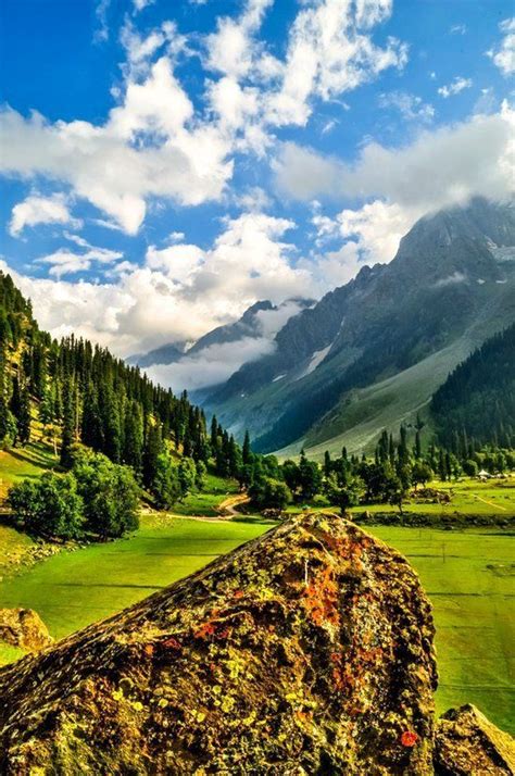 Sonmarg In Kashmir Jammu And Kashmir India Amazing Places On Earth