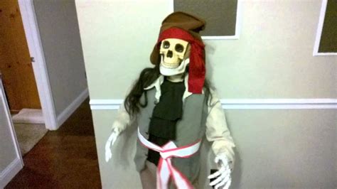 Gemmy Lifesize Dancing Singing Pirate Skeleton Youtube