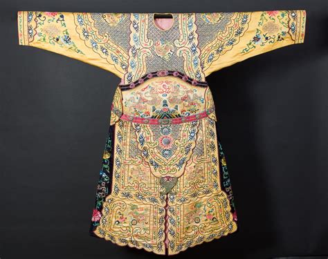 The Collection Of Chinese Clothing From The Qing Dynasty National