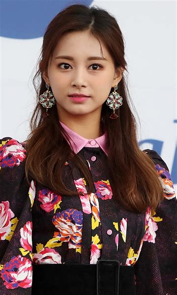 #tzuyu #쯔위 — i can't stop me (lotte duty free concert 2021) pic.twitter.com/ds0lbcx2ei. 오마이포토 '트와이스' 쯔위, 인형이 따로 없어! - 오마이스타