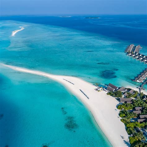 Four Seasons Resort Maldives At Landaa Giraavaru Hotel Review Condé