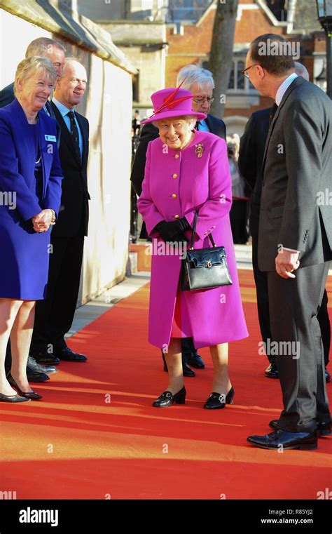 Her Royal Highness The Queen Hi Res Stock Photography And Images Alamy