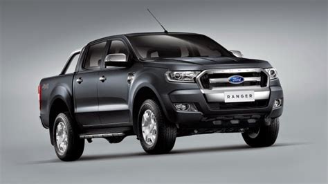 Sebelum beli, cari tahu dulu spesifikasi, konsumsi bbm, promo dan simulasi kredit bulan juli, review redaksi oto, dan bandingkan dengan rivalnya seperti dan lainnya! Ford Ranger 2015 - Harga Kereta di Malaysia