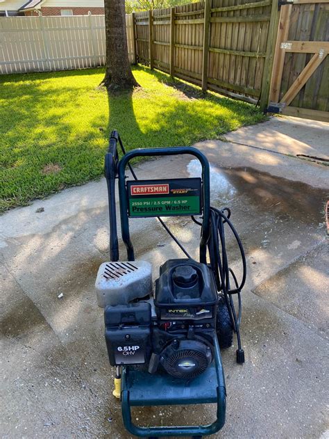 Craftsman 65 Hp 2550 Psi Pressure Washer Needs New Pump Low Hours Must Pick Up Pressure