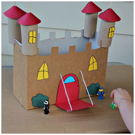 Recycled Cardboard Castle Craft ★ Kids Stuff ★ Pinterest Castle