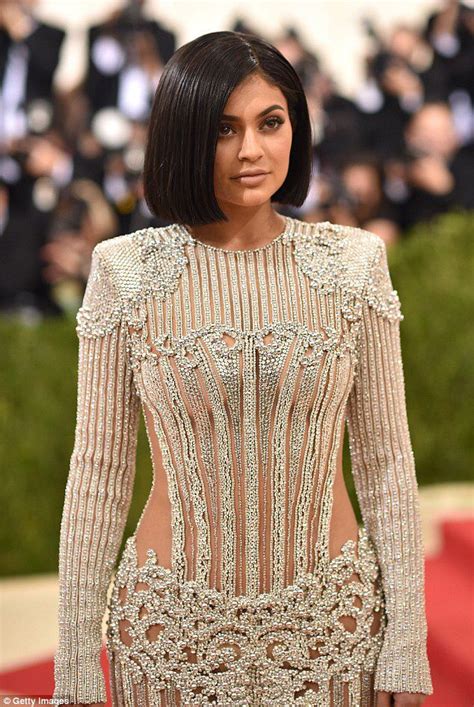 pin by demi c on kylie jenner kylie jenner met gala kylie jenner dress kylie jenner