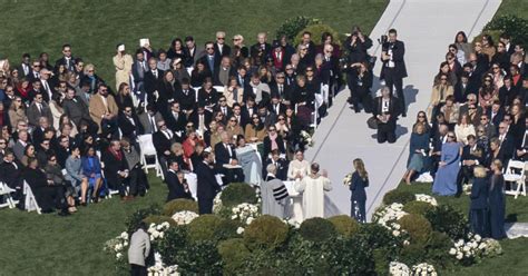 Bidens Granddaughter Naomi Ties Knot In White House Wedding Cbs News