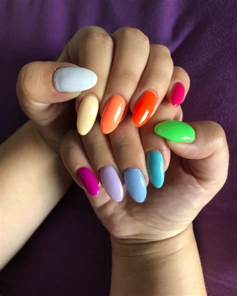 18 Cute Summer Nails Designs To Copy Right Now