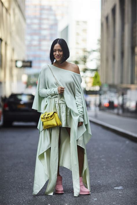 The Best Street Style From New York Fashion Week Street Style Spring