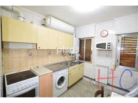 Quieres comprarte una casa nueva, consulta nuestra oferta de viviendas obra nueva directamente del promotor en. Piso en venta en Calle del Aizkorri en Antiguo Ondarreta ...