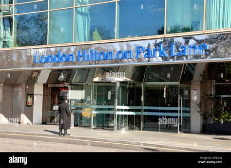 London Hilton Park Lane Hotel Mayfair London Uk Stock Photo Alamy