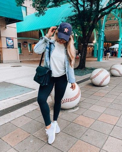 Baseball Game Outfit Baseball Game Outfits Gameday Outfit Gaming Clothes