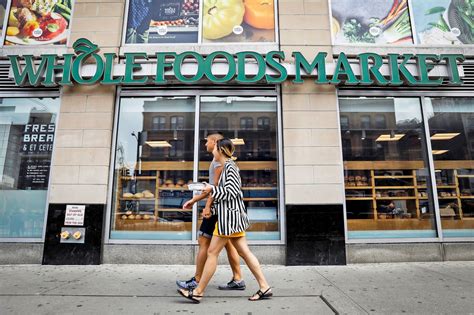 Customers who pay for the yearly amazon prime subscription will be able to purchase a range of items that their local whole foods store stocks via amazon or prime now. Amazon cuts Whole Foods delivery time to 30 minutes ...