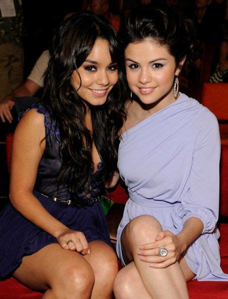 Image Vanessa Hudgens Selena Gomez  Selena Gomez Wiki Fandom Powered By Wikia