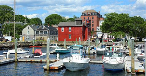 The Most Charming Small Towns In New England Purewow