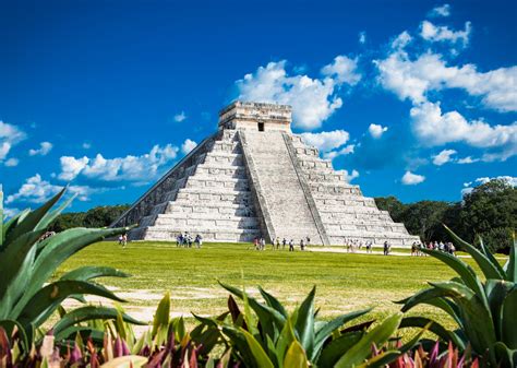 7 wonders of the world. New Seven Wonders of the World, Temple of Kukulcan, Mexico ...