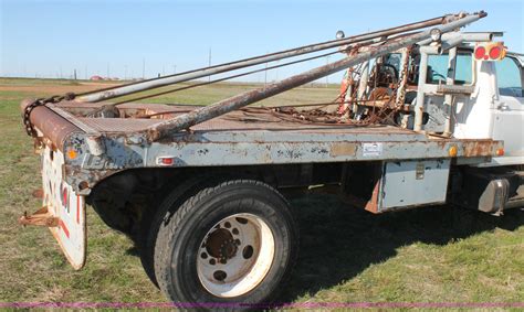 Gin Pole Truck Bed In Geronimo Ok Item H1565 Sold Purple Wave