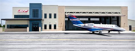 Atp Flight School Unveils New Airline Pilot Training Center In