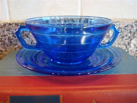 FIVE Beautiful Cobalt Blue Depression Era Hazel Atlas Moderntone Bowls