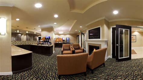 Holiday Inn Express And Suites Newberry Newberry South Carolina Us