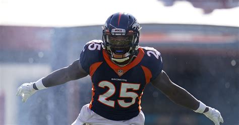 Broncos Melvin Gordon Downgraded To Out Vs Chiefs With Hip Injury
