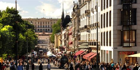 Enjoy the neighborhood's museums, festivals, and theater scene. Oslo Centro