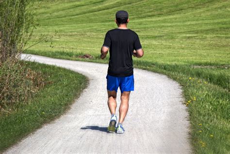Gambar Orang Berlari Menjalankan Melatih Latihan Joging Pelari
