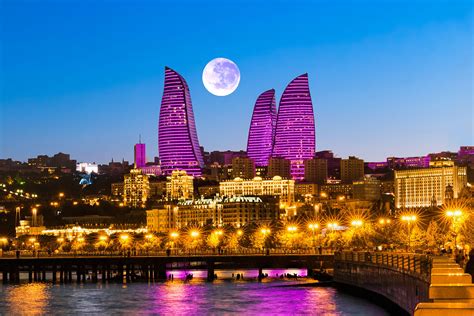 Arriving In Baku The Travel Fugitive