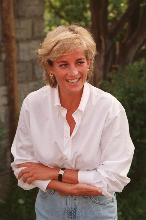 See How Princess Diana was looked like off duty (Simply you will love ...